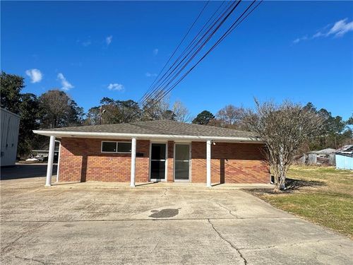 921 N Morrison Blvd, Hammond, LA, 70401-2315 | Card Image