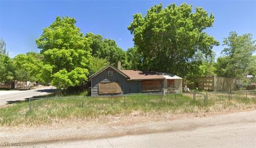 586 Stevens Ave, Ely, NV, 89301-1767 | Card Image