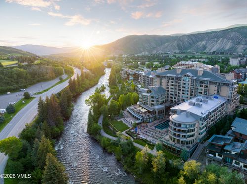 300-126 Riverfront Ln, Avon, CO, 81620-5421 | Card Image
