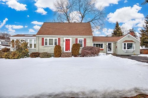 186 Carroll Ave, Westwood, MA, 02090-1504 | Card Image