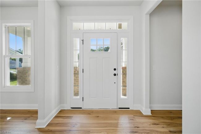 225 Ayrshire Loop, House other with 3 bedrooms, 3 bathrooms and null parking in Smithfield VA | Image 4