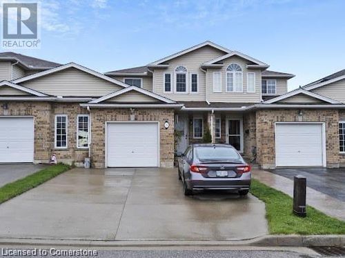 22 Critcher Ave, Cambridge, ON, N1T2C5 | Card Image