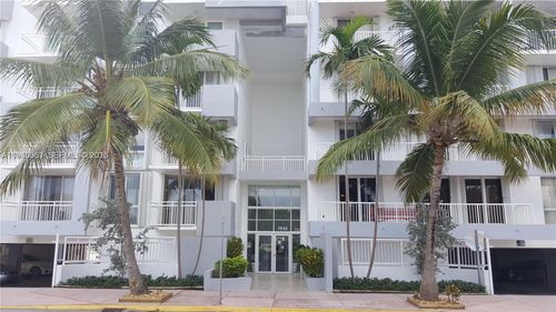 403-7832 Collins Ave, Miami Beach, FL, 33141-2165 | Card Image