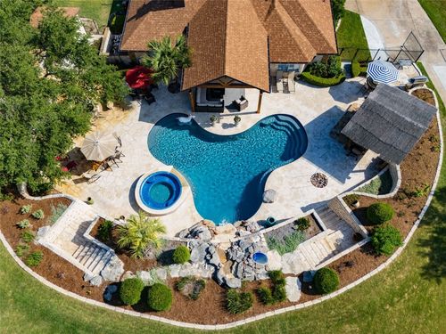 1020 Foothills Dr, Dripping Springs, TX, 78620-4244 | Card Image
