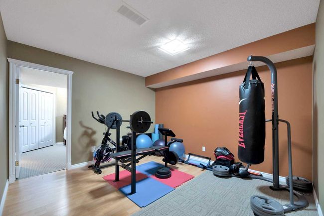 266 Rockborough Green Nw, House other with 5 bedrooms, 4 bathrooms and 4 parking in Calgary AB | Image 26