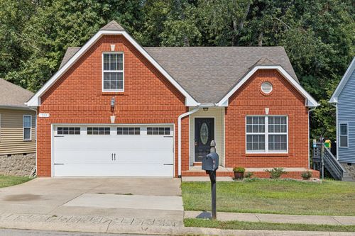 309 David Dr, Clarksville, TN, 37040-5238 | Card Image