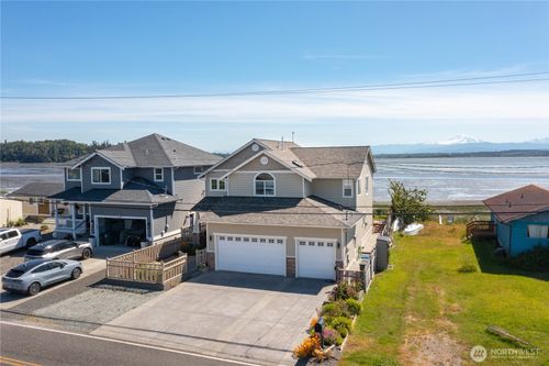 4174 Saltspring Dr, Ferndale, WA, 98248-9017 | Card Image