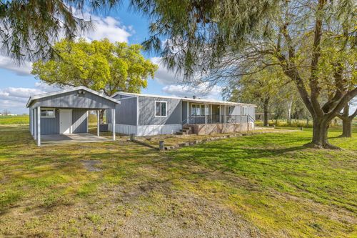 13491 9th Avenue, Hanford, CA, 93230 | Card Image