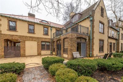 76 Everit Street, House other with 9 bedrooms, 6 bathrooms and null parking in New Haven CT | Image 2