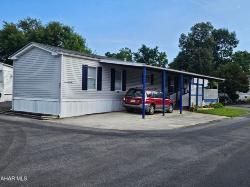 643 Pearwood Dr, Altoona, PA, 16601-9108 | Card Image
