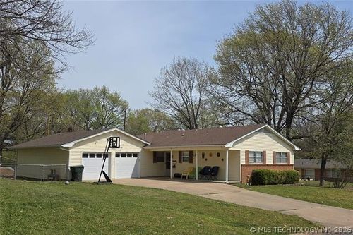 2608 Branson Park Place, Muskogee, OK, 74403 | Card Image