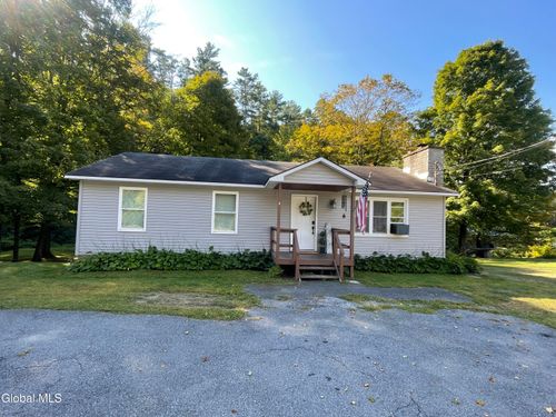 4 Mill St, Lake Luzerne, NY, 12846-7700 | Card Image