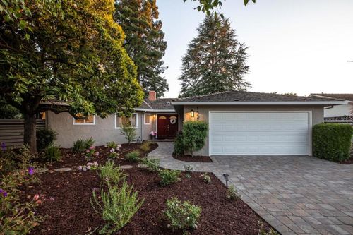 1520 Awalt Ct, Los Altos, CA, 94024-5801 | Card Image