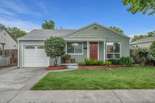 1048 Western Avenue, Vallejo, CA, 94591 | Card Image