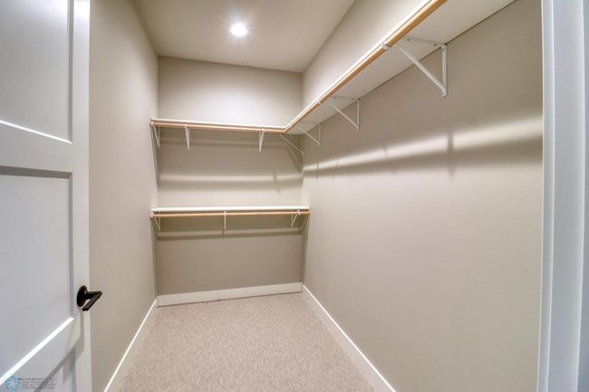 Walk In Closet | Image 36