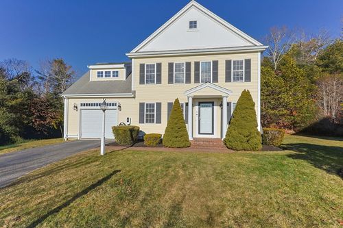6 Granite Cir, East Sandwich, MA, 02537-1381 | Card Image