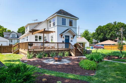 30 6th Ave N, Hopkins, MN, 55343-1623 | Card Image