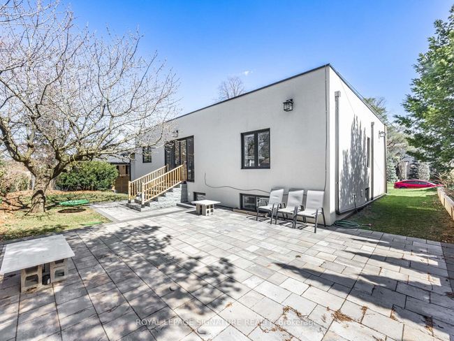 22 Yorkleigh Ave, House other with 6 bedrooms, 4 bathrooms and 4 parking in Etobicoke ON | Image 44