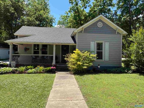 507 1st Ave, Athens, AL, 35611-1515 | Card Image