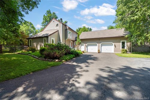 300 Old Sawmill Rd, Germantown, NY, 12526-5807 | Card Image