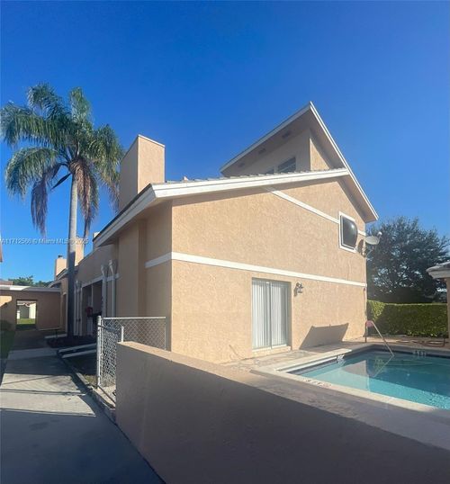 5-4075 Coral Springs Dr, Coral Springs, FL, 33065-2397 | Card Image