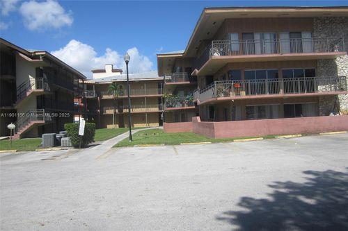 apt-232-4850 Sw 63rd Ter, Davie, FL, 33314-4443 | Card Image