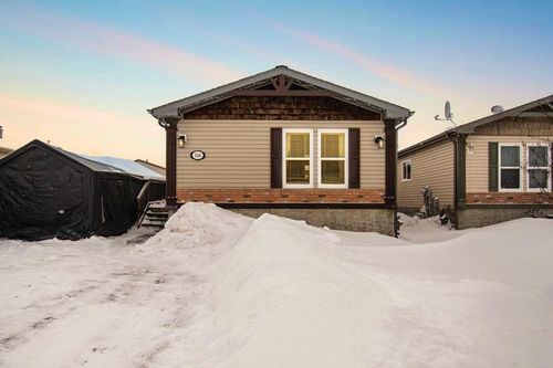 153 Lodgepole Way, Fort Mcmurray, AB, T9K0H8 | Card Image