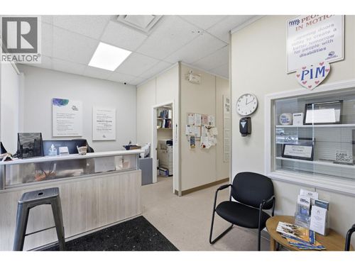 182B Tranquille Rd, Kamloops, BC, V2B3G1 | Card Image