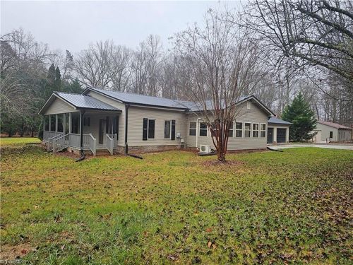 301 Crouse Mountain Ln, Lexington, NC, 27292-7309 | Card Image