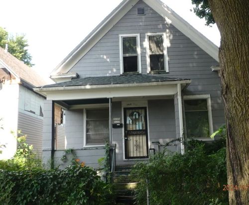 3137 N 29th St, Milwaukee, WI, 53216-3815 | Card Image