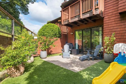 1053 Margaret Court, Novato, CA, 94947 | Card Image
