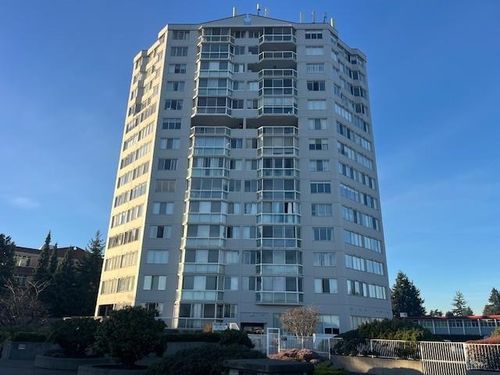 305-11881 88 Ave, Delta, BC, V4C8A2 | Card Image