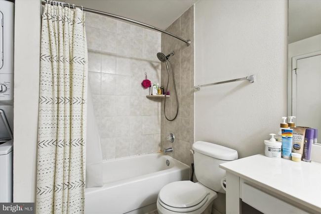 APT-1036 - 12165 Penderview Ter, Condo with 1 bedrooms, 1 bathrooms and null parking in FAIRFAX VA | Image 16