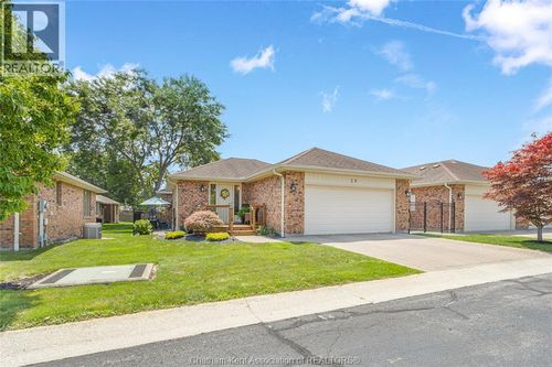 26-26-21 Earl Dr, Chatham, ON, N7M6E7 | Card Image