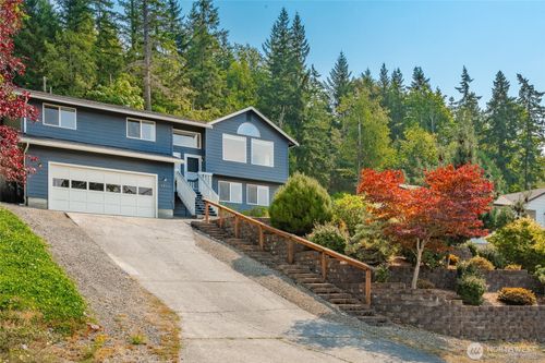 3856 Gala Loop, Bellingham, WA, 98226-7857 | Card Image