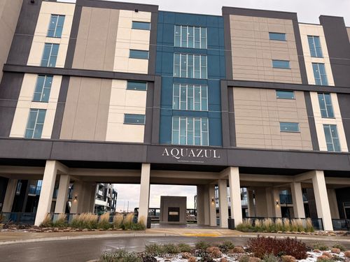 {{alt}} | Card Image