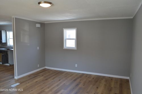 651 W High St, Hicksville, OH, 43526-1059 | Card Image