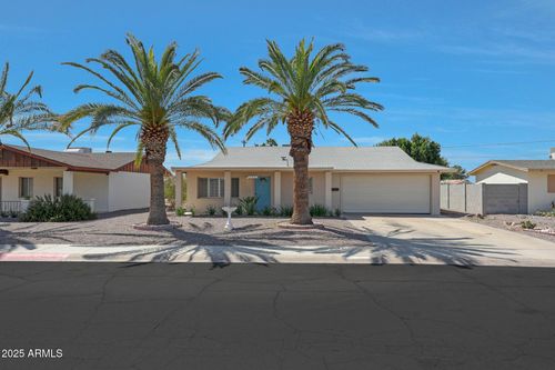 11024 N 114th Ave, Youngtown, AZ, 85363-1401 | Card Image