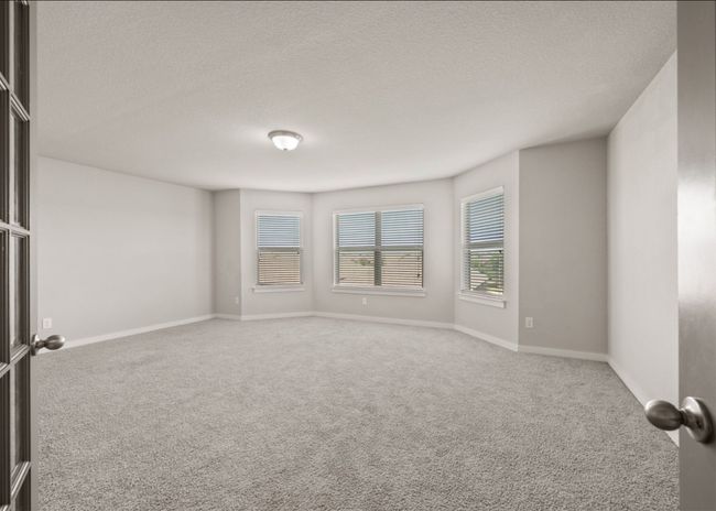 Upstairs flex room | Image 29
