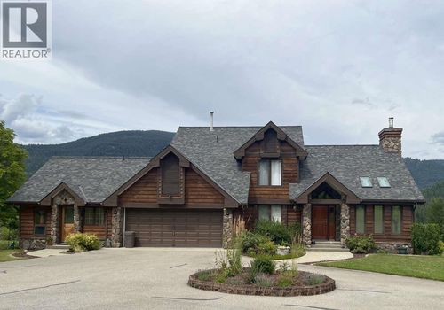 2719 Davidson Rd, Castlegar, BC, V1N4P9 | Card Image