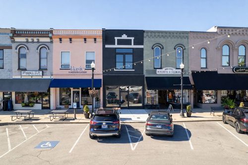 129 Public Sq, Lebanon, TN, 37087-2735 | Card Image