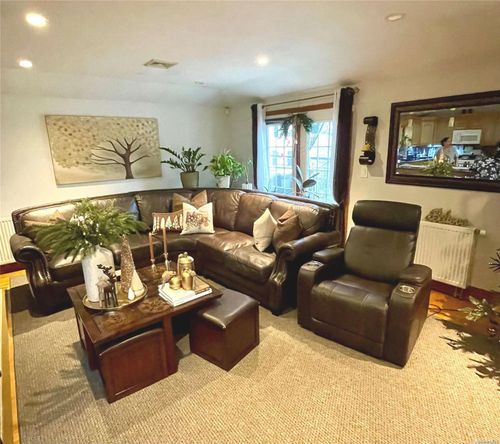 15-22 120th St, College Point, NY, 11356-2125 | Card Image