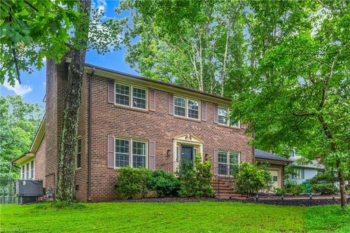 1417 Town Creek Rd, Eden, NC, 27288-8054 | Card Image