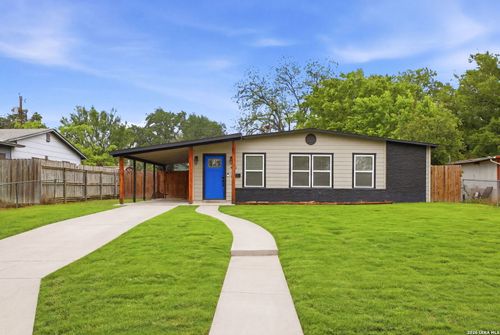 435 Creath Pl, San Antonio, TX, 78221-3014 | Card Image