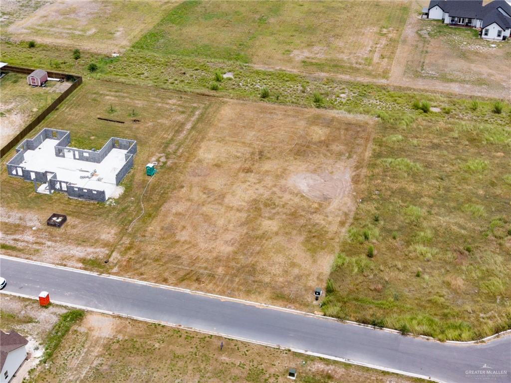 Land in La Feria 5
