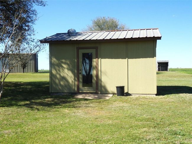 1931 Bruno Rd, Home with 4 bedrooms, 3 bathrooms and null parking in Schulenburg TX | Image 15