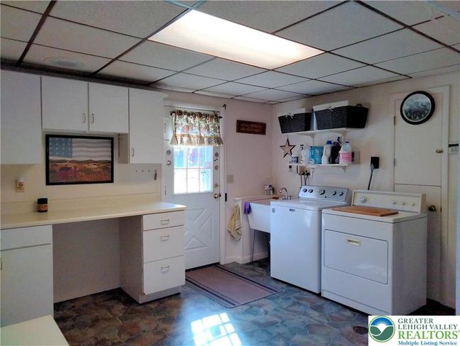 3956 Blacksmith Rd, House other with 3 bedrooms, 3 bathrooms and null parking in New Tripoli PA | Image 25