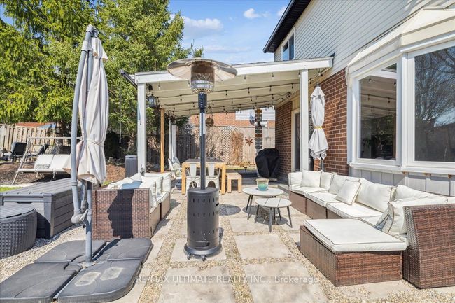 3193 Greenbough Cres, House other with 3 bedrooms, 3 bathrooms and 2 parking in Burlington ON | Image 29