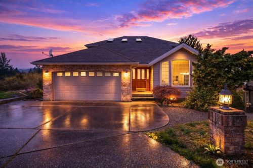 1924 5th St Se, Puyallup, WA, 98372-4666 | Card Image