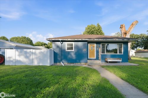 48 Park St, Griswold, IA, 51535-8075 | Card Image